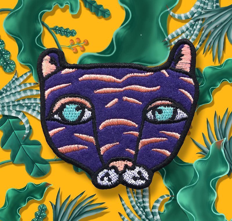 TIGER JUNGLE COLLECTION - Badges & Pins - Thread Purple