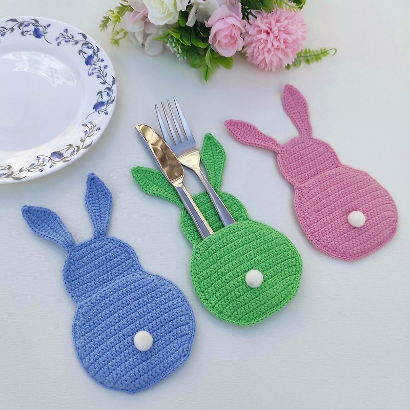 Bunny Cutlery holder - Easter bunny pattern - Amigurumi crochet pattern - เย็บปัก/ถักทอ/ใยขนแกะ - ผ้าฝ้าย/ผ้าลินิน หลากหลายสี