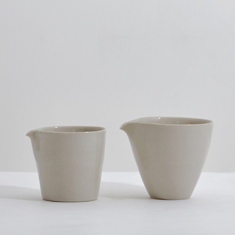 迠chè  fair cup,200ml,straight style / open style - Teapots & Teacups - Porcelain White