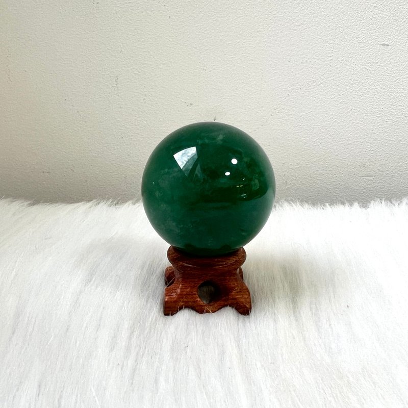 Green Stone Ball | Crystal | Crystal Ball | Crystal Ornaments - Items for Display - Crystal Green