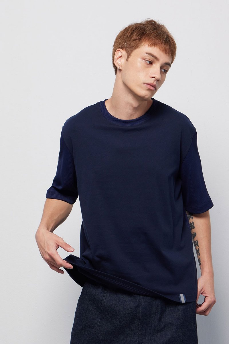 Stone as_ Stitching color tee / 深藍拼接對色T-shirt - 男 T 恤 - 棉．麻 藍色