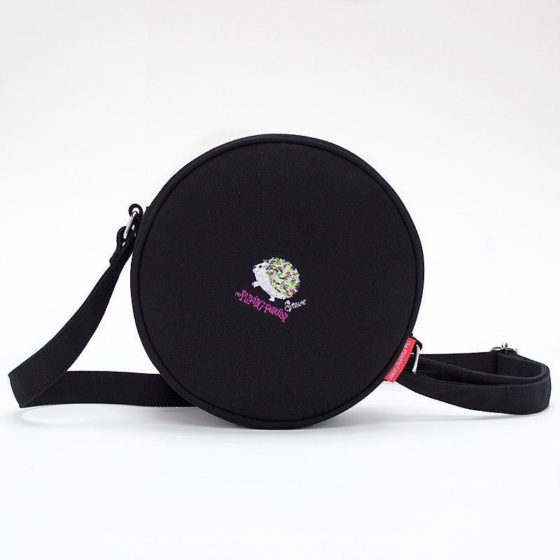 Steve Embroidery Canvas Round Tote Bag ( Black ) - กระเป๋าแมสเซนเจอร์ - ผ้าฝ้าย/ผ้าลินิน สีดำ