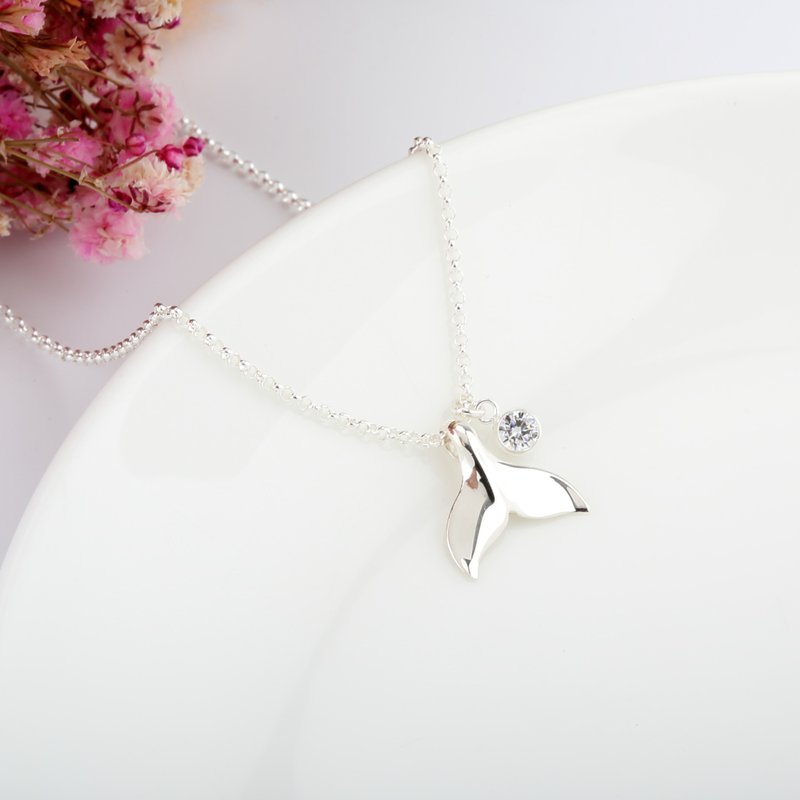 Mermaid's tears Whale tail s925 sterling silver necklace Valentine Day gift - สร้อยคอ - เงินแท้ สีเงิน