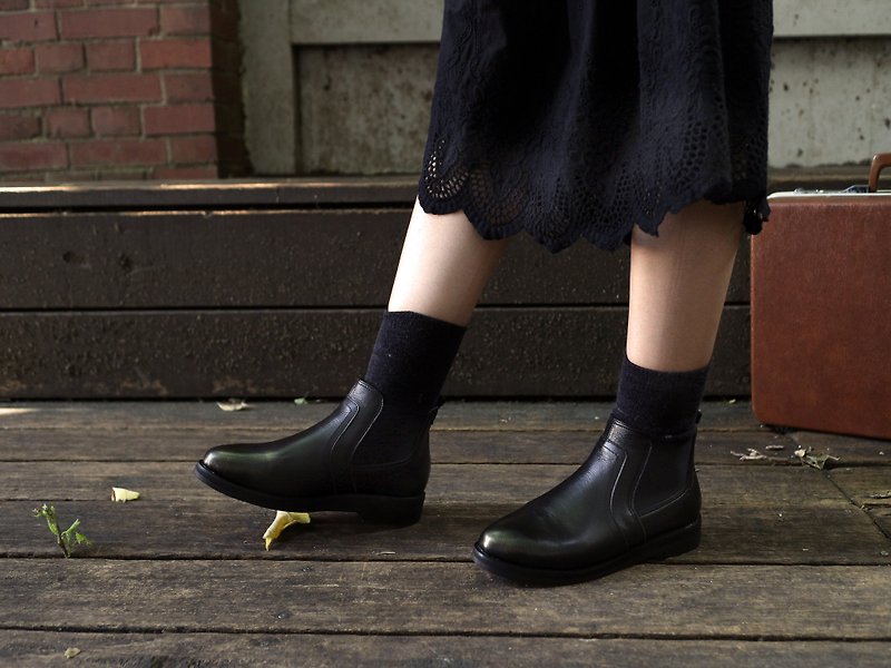 【北國之森】素面切爾西短靴_黑色-mit台灣製 - 女款短靴 - 真皮 黑色