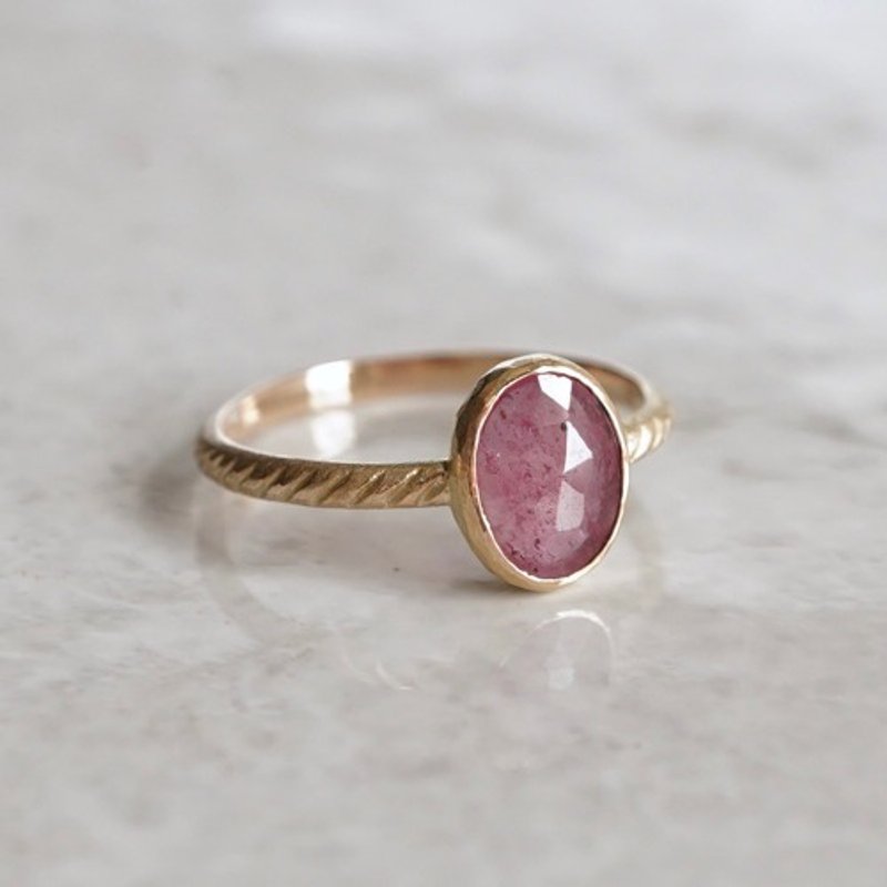 Sapphire carved ring  OP737K10 - 戒指 - 其他金屬 粉紅色