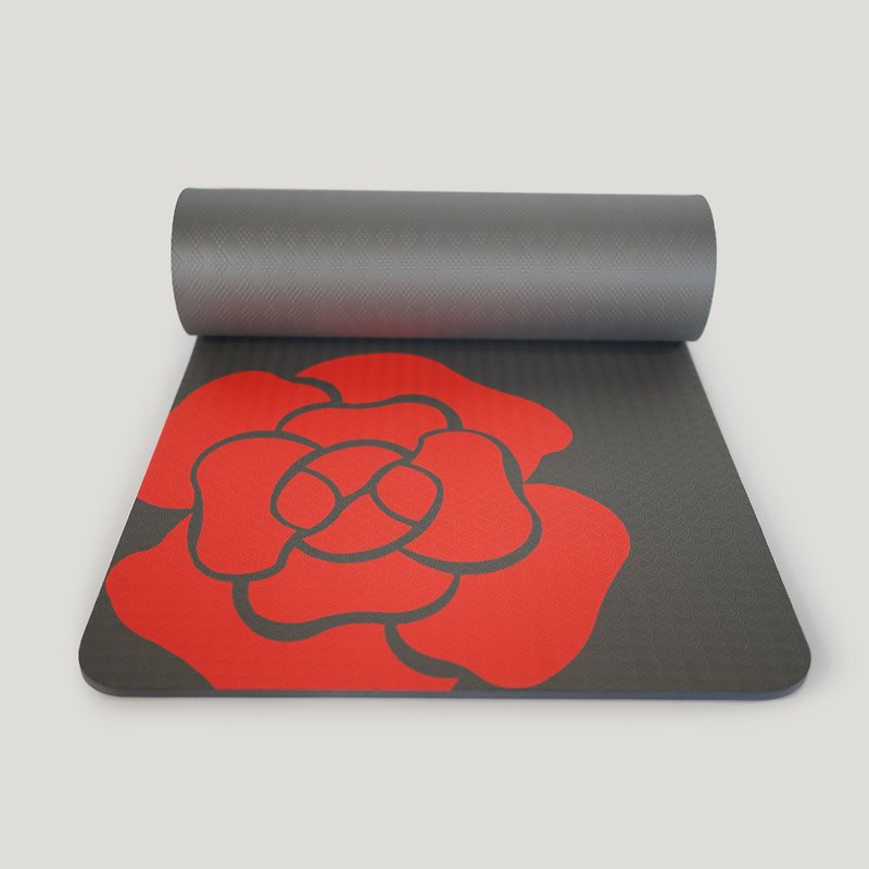 QMAT 10mm瑜珈墊-灰底紅山茶花 台灣製 一體成型非印刷 - 瑜珈墊 - 環保材質 多色