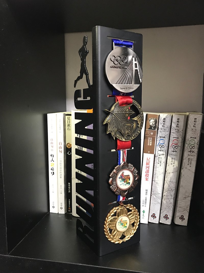 Table-type L-shaped medal rack, medal display stand suspension rack, after buying road running, jogging shoes, sports pants, also look at this - ของวางตกแต่ง - โลหะ สีดำ