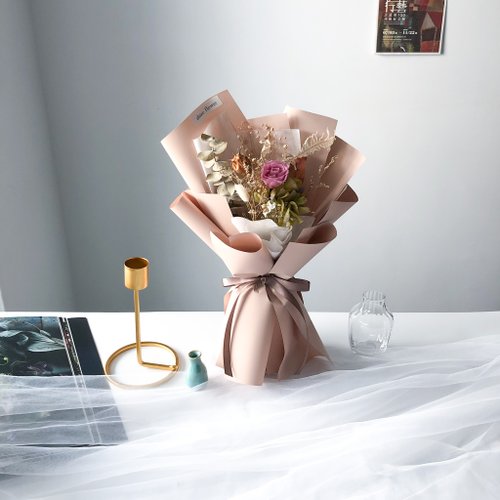知沢 古典 小花束 永生 乾燥 花束 畢業花束 畢業禮物 母親節花束 禮物