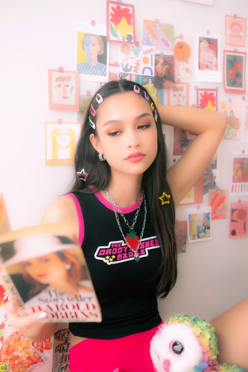 Daddy-issues girls Tank top - 女上衣/長袖上衣 - 其他材質 黑色
