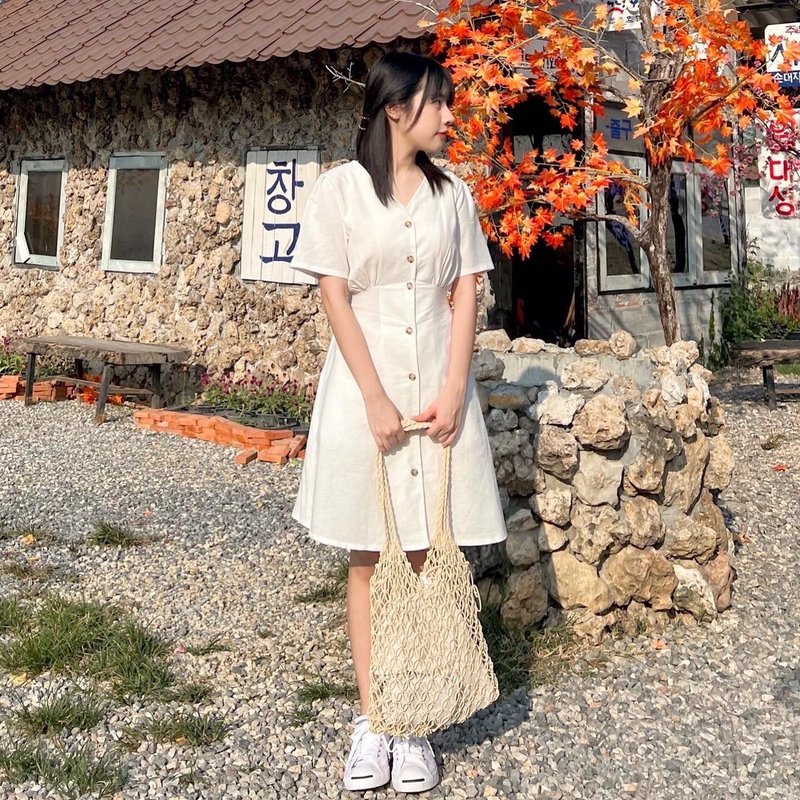 V領連衣裙 - 洋裝/連身裙 - 棉．麻 