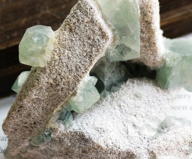 フローライト モランディ 緑石内モンゴル産天然鉱石 - ショップ alice