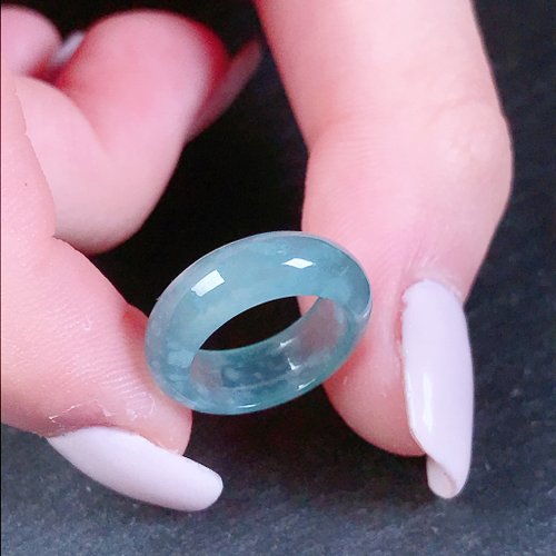 瓔珞珠寶盒 E.L.Jewelry Box 【求‧緣】冰藍水翡翠戒指戒圈 | 國際2圍 | 天然翡翠A貨