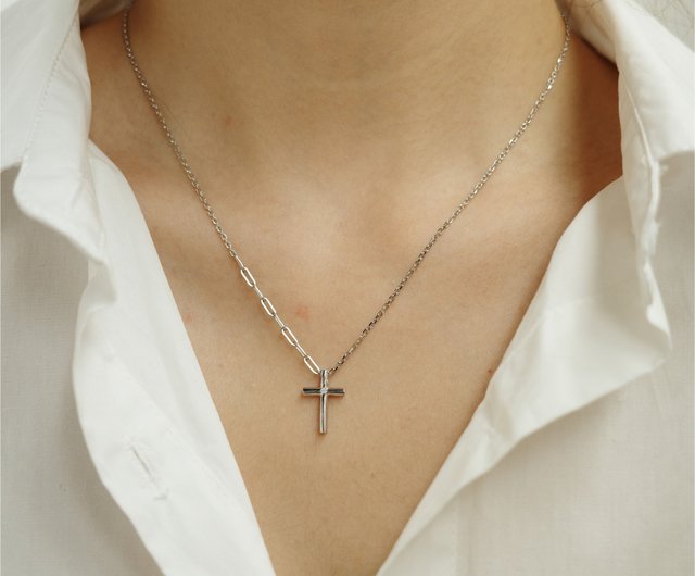 925シルバーダイヤモンド クロス ネックレス 鎖骨チェーン ミニ