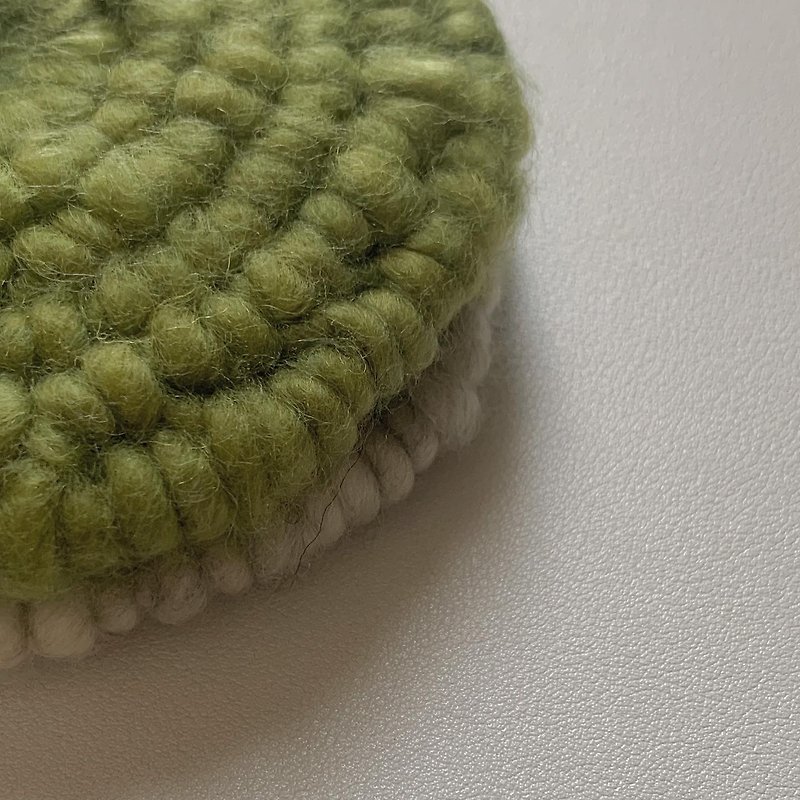 棉．麻 杯墊 - Macrame  編織 軟綿綿 造型 毛毛圓杯墊 飾品墊