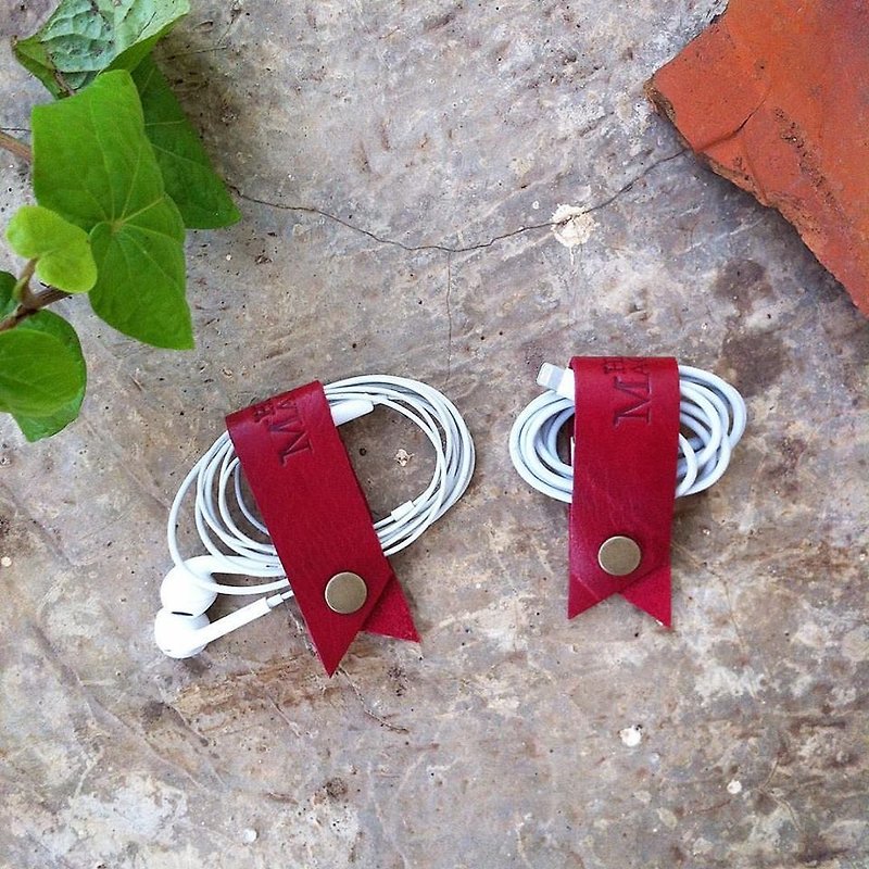 2 piece earphone/data cable strap color maroon - 捲線器/電線收納 - 真皮 