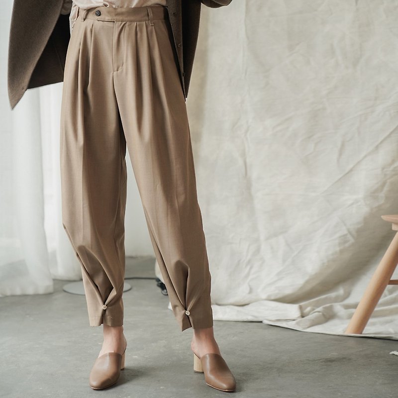 No ties | light coffee color button loop design pleated two-wear trousers, wide-leg wide-leg wide-leg trousers suit trousers - Women's Pants - Polyester Brown