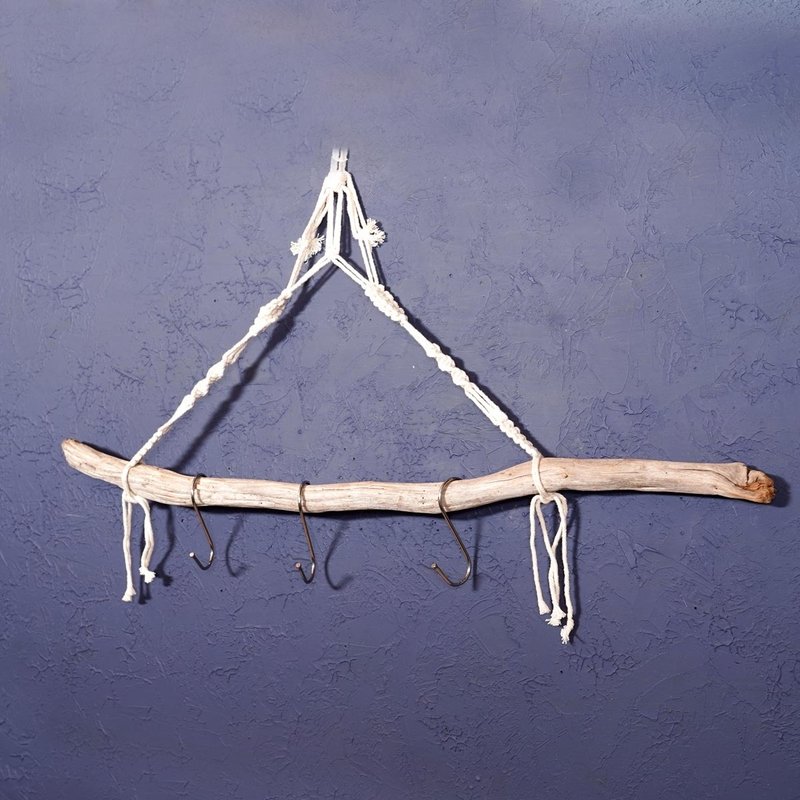 Driftwood branch accessory hanger, key hanger, display necklace hanger, key hold - ตะขอที่แขวน - ไม้ สีนำ้ตาล