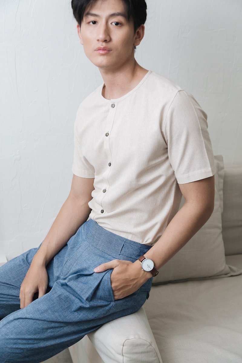 Collarless Short Sleeves Shirt.100% Soft Cotton - 男襯衫/休閒襯衫 - 棉．麻 卡其色