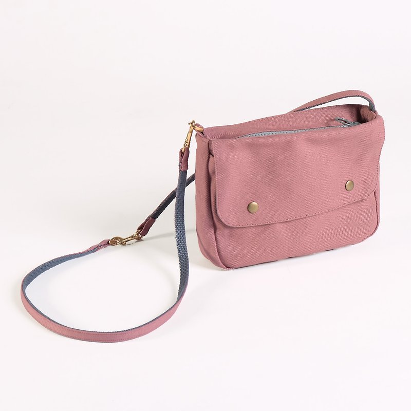 Multifunctional storage bag - dry rose - Messenger Bags & Sling Bags - Cotton & Hemp Pink