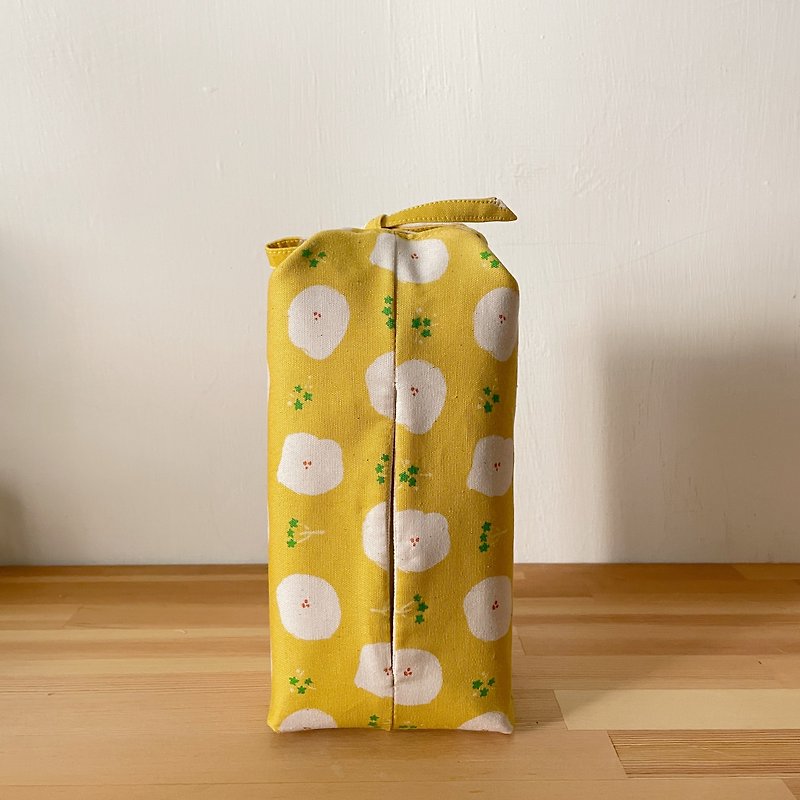 Spot yellow pattern strap table top paper cover - กล่องทิชชู่ - ผ้าฝ้าย/ผ้าลินิน สีกากี