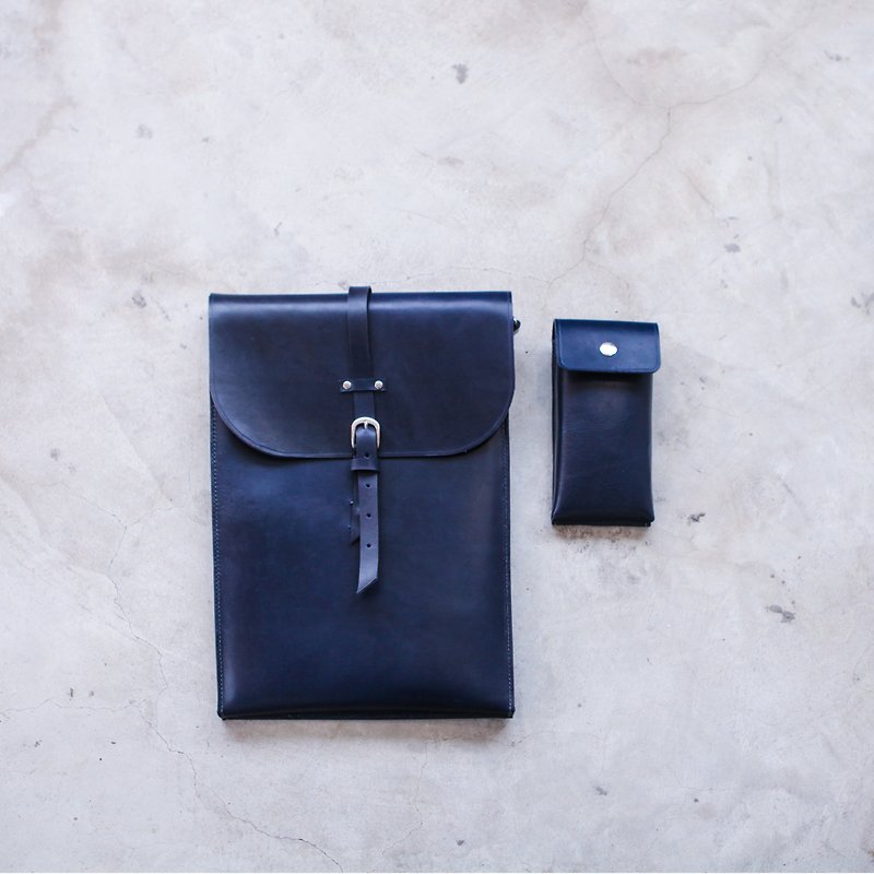 01. Leather hand-made laptop case & storage pouch - กระเป๋าแล็ปท็อป - หนังแท้ หลากหลายสี