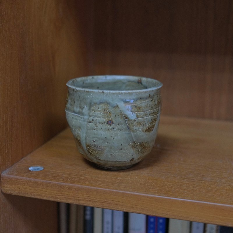 Flowing Clouds and Flowing Water - Celadon Holding Cup - Teapots & Teacups - Pottery Green