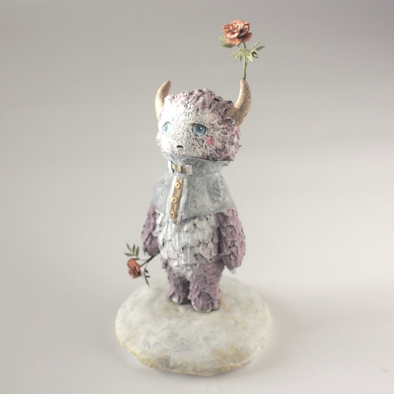 Tears of a small monster - Stuffed Dolls & Figurines - Clay Pink