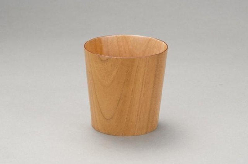 つらいちカップ　ナチュラル　L - マグカップ - 木製 カーキ