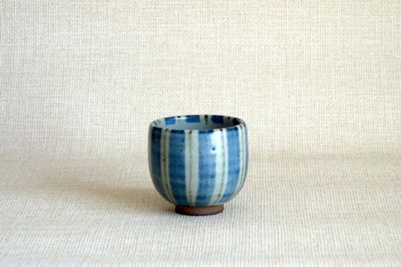 Teacup with lines b - Teapots & Teacups - Pottery Blue