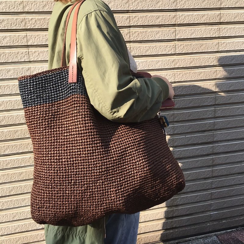 Free large tote bag - Handbags & Totes - Paper Brown