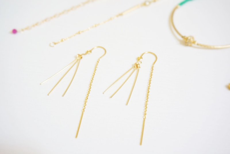 Elegant and quiet American 14K gold tassel ear earrings original earrings - ต่างหู - โลหะ สีทอง