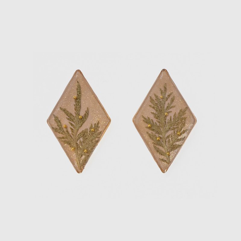 Handmade earrings | Golden Forest Golden Mist Forest | 925 sterling silver anti-allergic - ต่างหู - เรซิน สีทอง