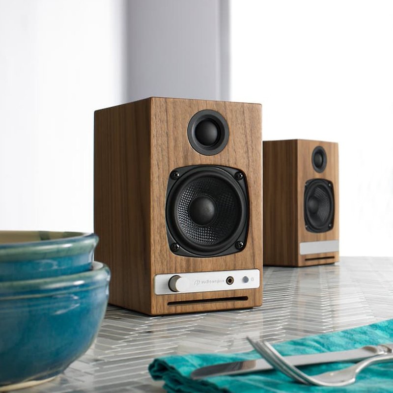 Audioengine HD3 wireless Active Stereo Bluetooth Bookshelf Speaker - Walnut Wood Grain - Speakers - Other Metals Brown