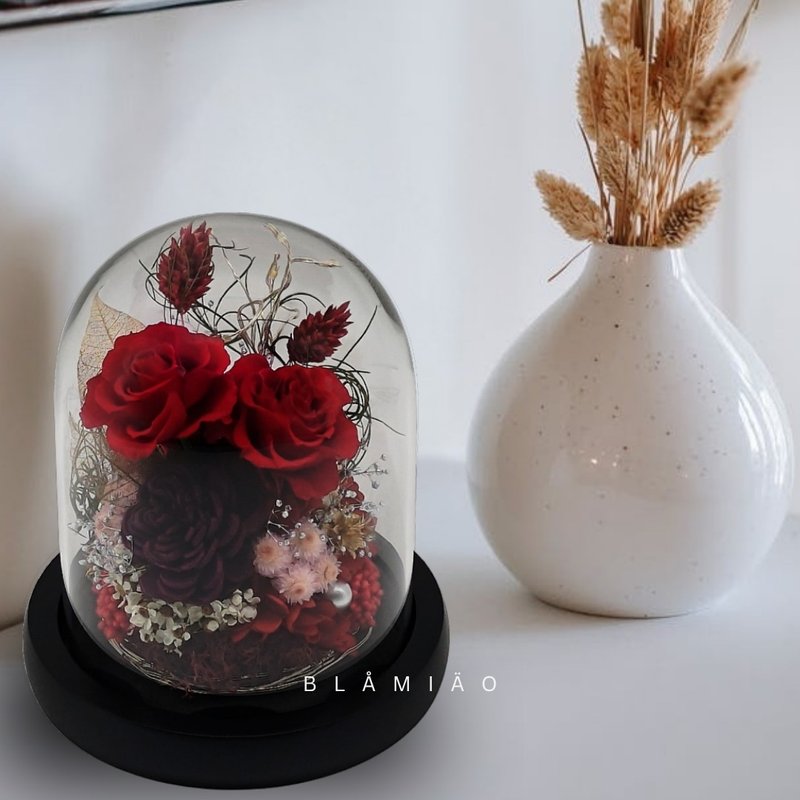 Preserved Flower Glass Dome - Ichie Ichiie (Dark Red) - ช่อดอกไม้แห้ง - พืช/ดอกไม้ สีแดง