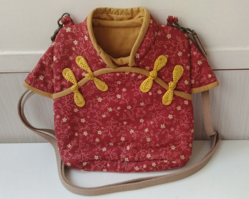 旗袍斜揹包 *文子手作*日本帆布 - 側背包/斜背包 - 棉．麻 紅色