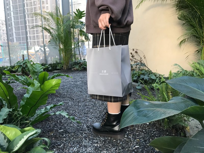 【Extra Points for Giving Gifts】Jun Run Paper Bag - Other - Paper Gray