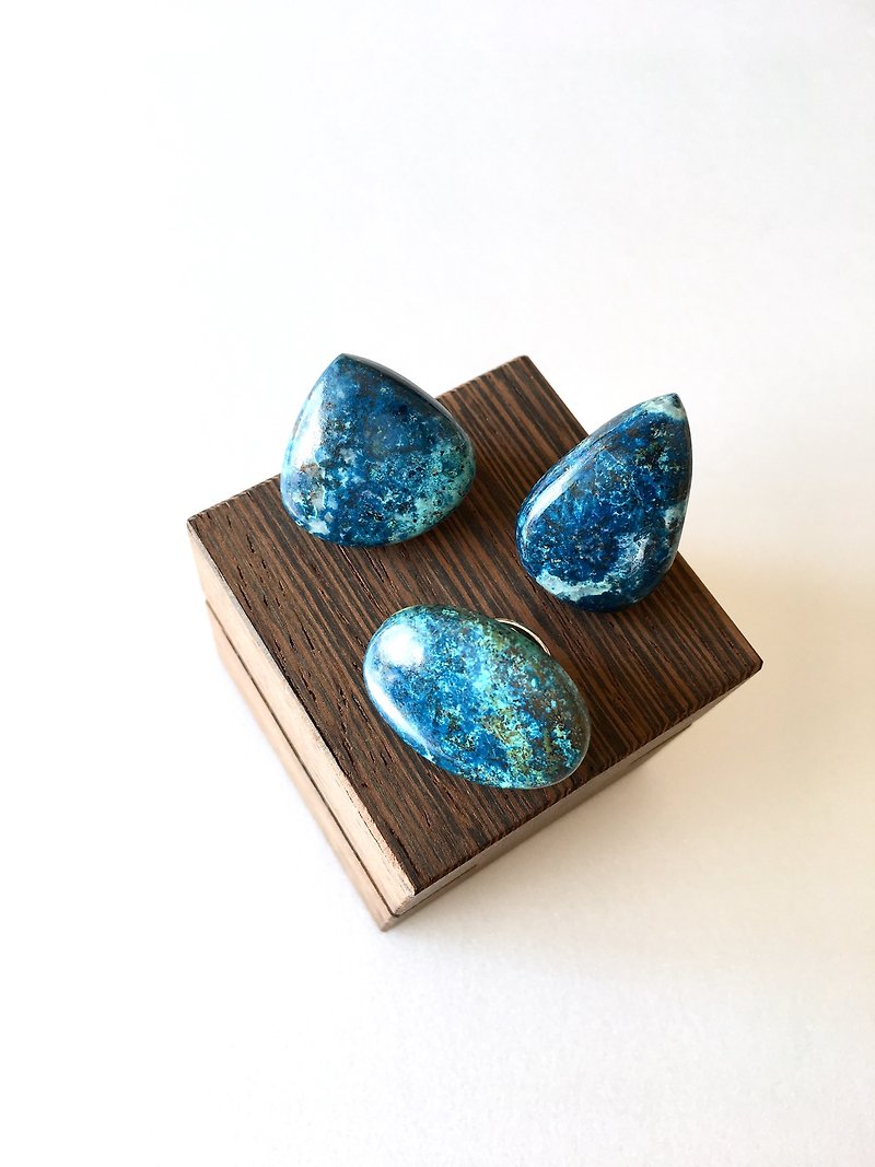 Rockstone pin broach - Brooches - Semi-Precious Stones Multicolor