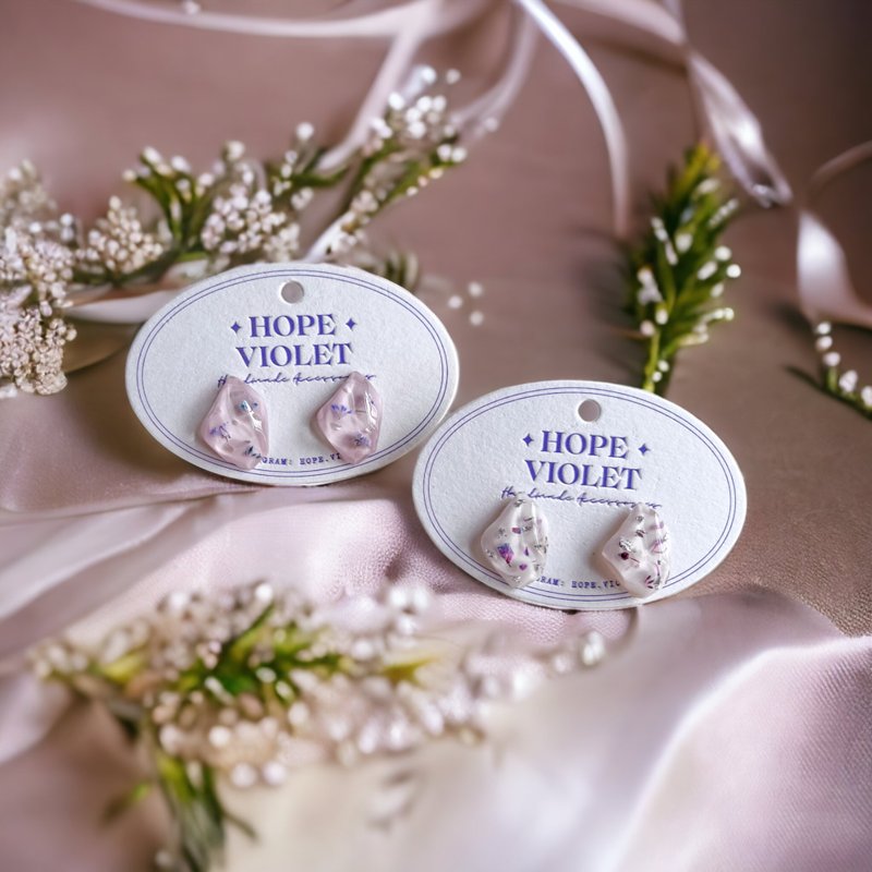 Blooming Love Flowers Earrings- Two Colours - ต่างหู - เรซิน หลากหลายสี