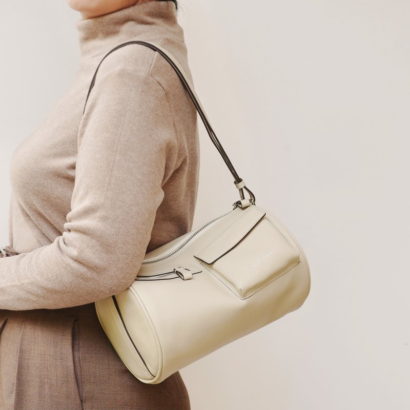 單肩包 Neko Round Duffel Bag - Vanilla 奶油 - 側背包/斜背包 - 真皮 白色