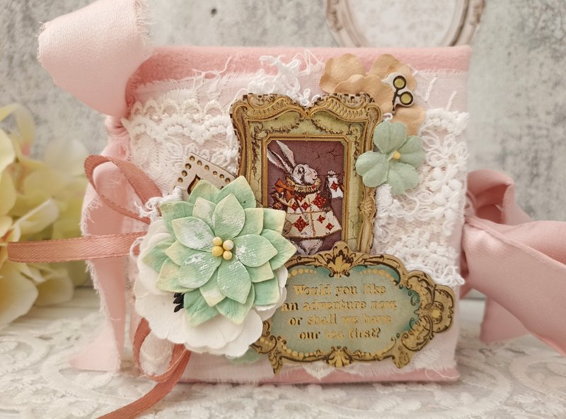 Alice in Wonderland journal handmade White rabbit Crazy tea party journal blank - 筆記本/手帳 - 紙 粉紅色