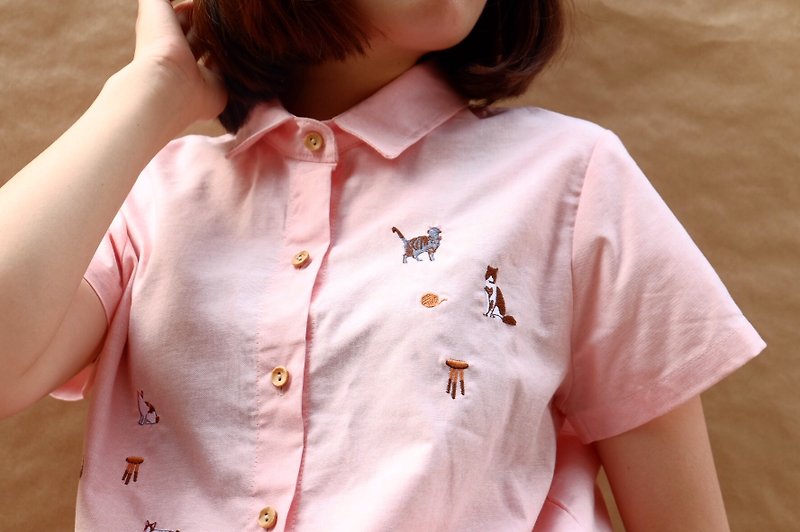 Cat Party Shirt : Baby Pink - 女上衣/長袖上衣 - 繡線 粉紅色
