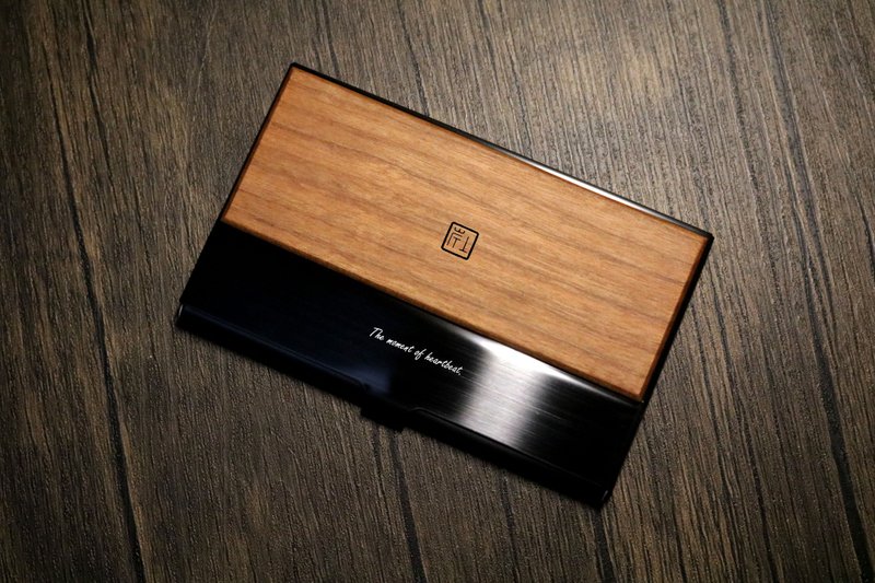 Metal and solid wood business card box with stylish design, gentleman's business - Card Holders & Cases - Wood Multicolor