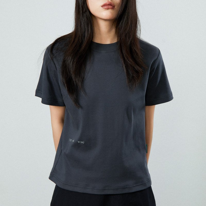 圓領正肩短袖T恤 純色短款合身刺繡女裝打底TEE - 女 T 恤 - 棉．麻 灰色