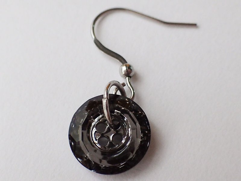 earring with  SWAROVSKI ELEMENTS, button - Bracelets - Glass Silver