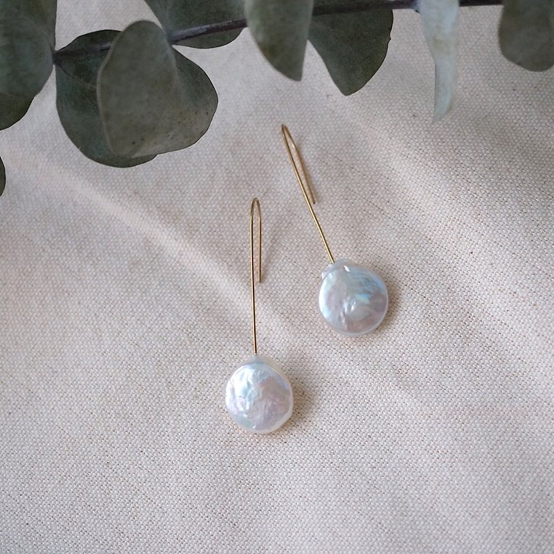 ITS-E113 [Brass ear hook series, minimalist flat Baroque pearl] pearl earrings ear clip ear clip - Earrings & Clip-ons - Gemstone Gold