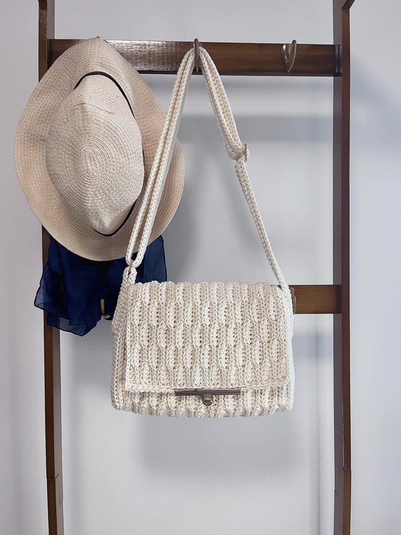 Handmade crochet Waves crossbody bag - white crocheted knit cotton handbag purse - Messenger Bags & Sling Bags - Cotton & Hemp White