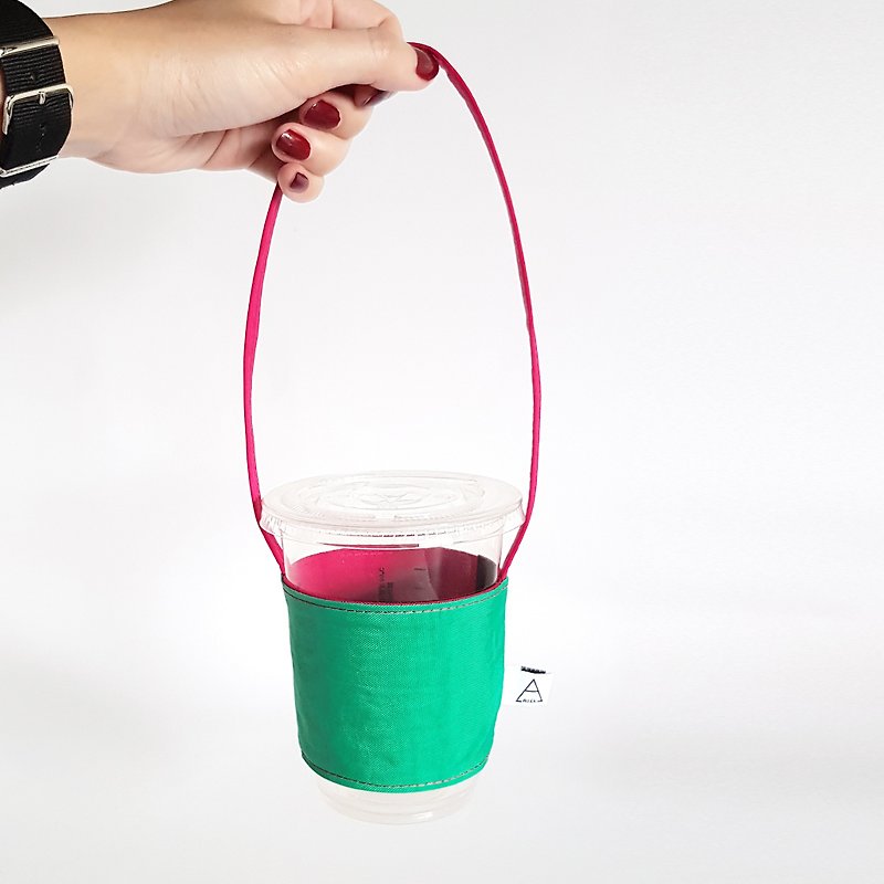 Contrasting color series eco-friendly beverage cup bag for both sides/red with green - Beverage Holders & Bags - Other Materials Red