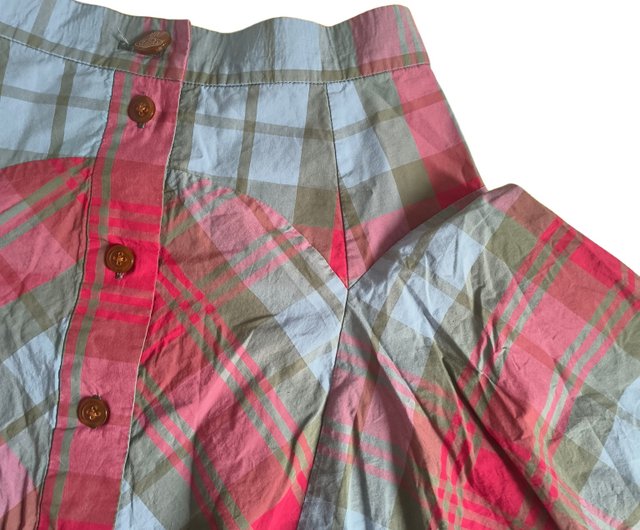 Pink plaid skirt queen best sale