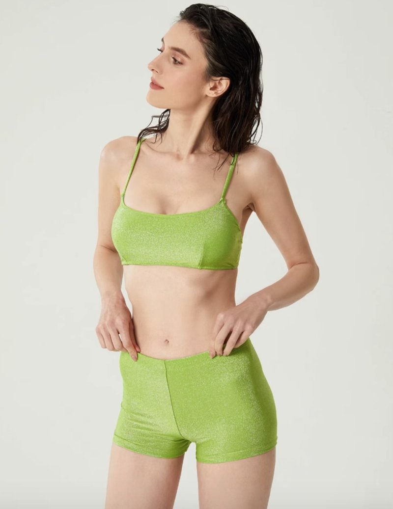 Hot Spring Resort Square Neck Shiny Sports Two-Piece Swimsuit - ชุดว่ายน้ำผู้หญิง - วัสดุอื่นๆ หลากหลายสี