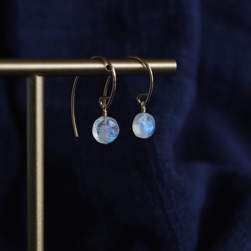 14KGF Moonstone Natural Stone Earrings Short Simple - Earrings & Clip-ons - Gemstone White